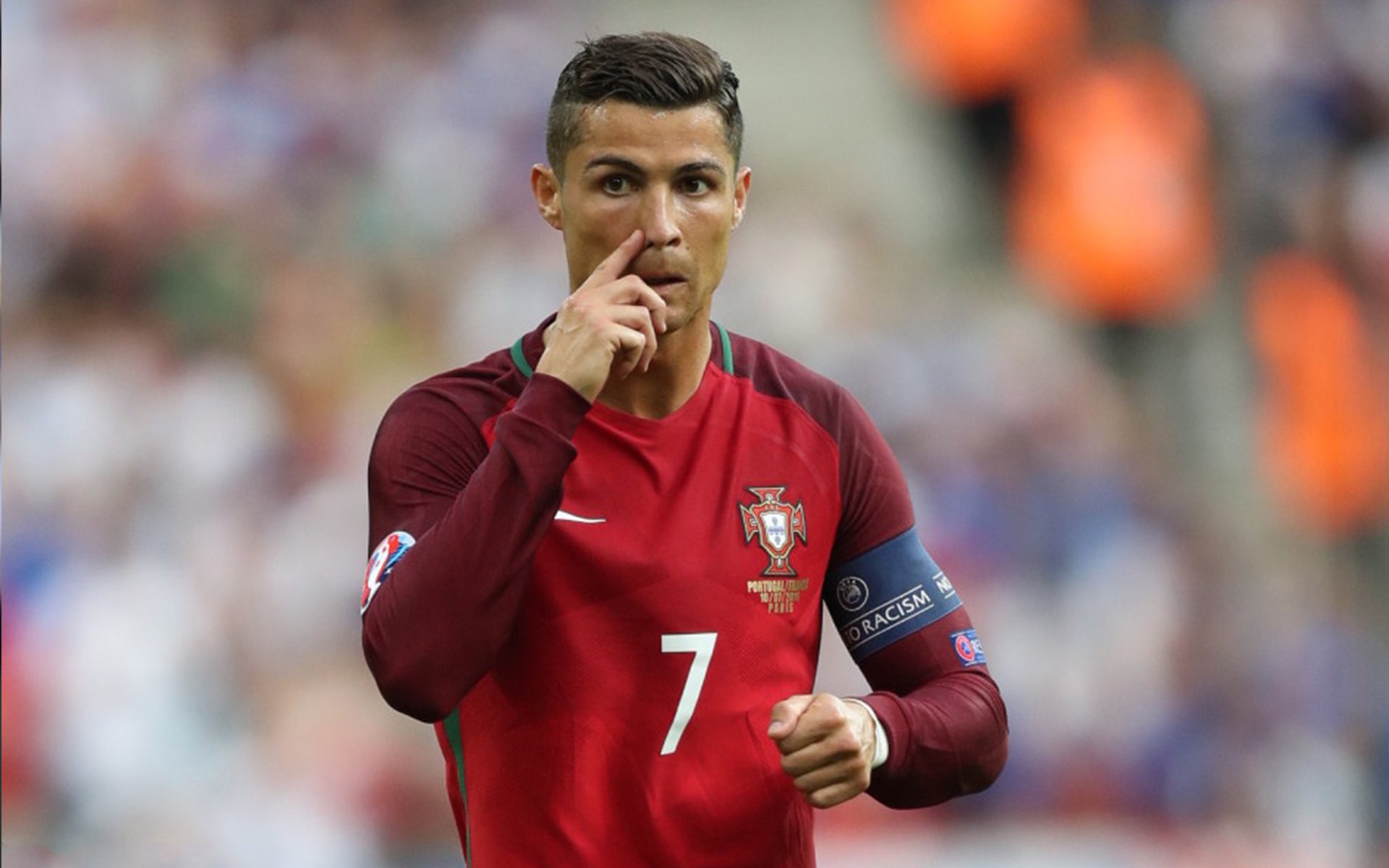 亚洲飞人再创佳绩 跨栏赛场掀起速度风暴